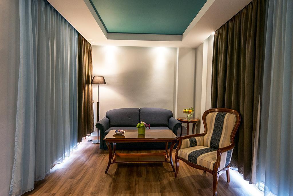 Oasis Hotel Apartments Atenas Exterior foto
